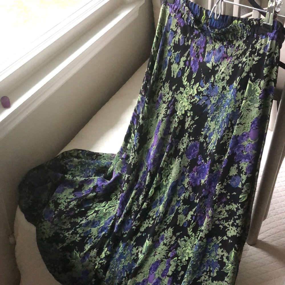 Lined Chiffonish skirt